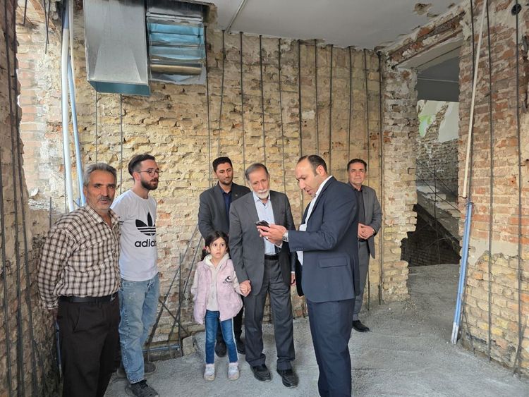 بازدید میدانی رییس و مدیرعامل مجمع خیرین مدرسه ساز شهرستان های استان تهران از پروژه مقام سازی خانم بازیار ناحیه یک شهرستان ری