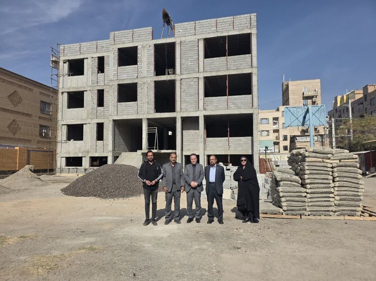 بازدید مدیران مجمع خیرین مدرسهساز شهرستان های استان تهران از فضاهای آموزشی و مطالعاتی شهرستان پاکدشت